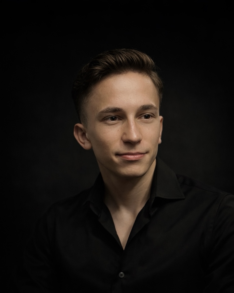 Mehmet Emre Işık - Mobil & Web Developer